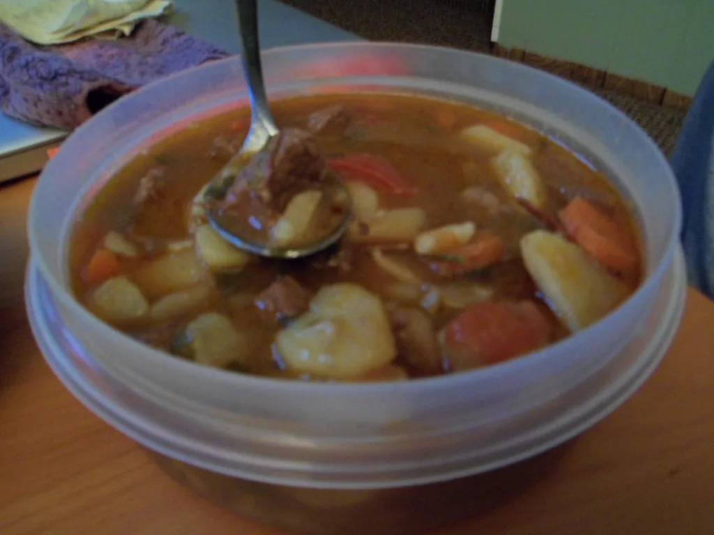 Texas Roadhouse Beef Tips — tender beef tips sautéed with mushrooms and onions in rich brown gravy
